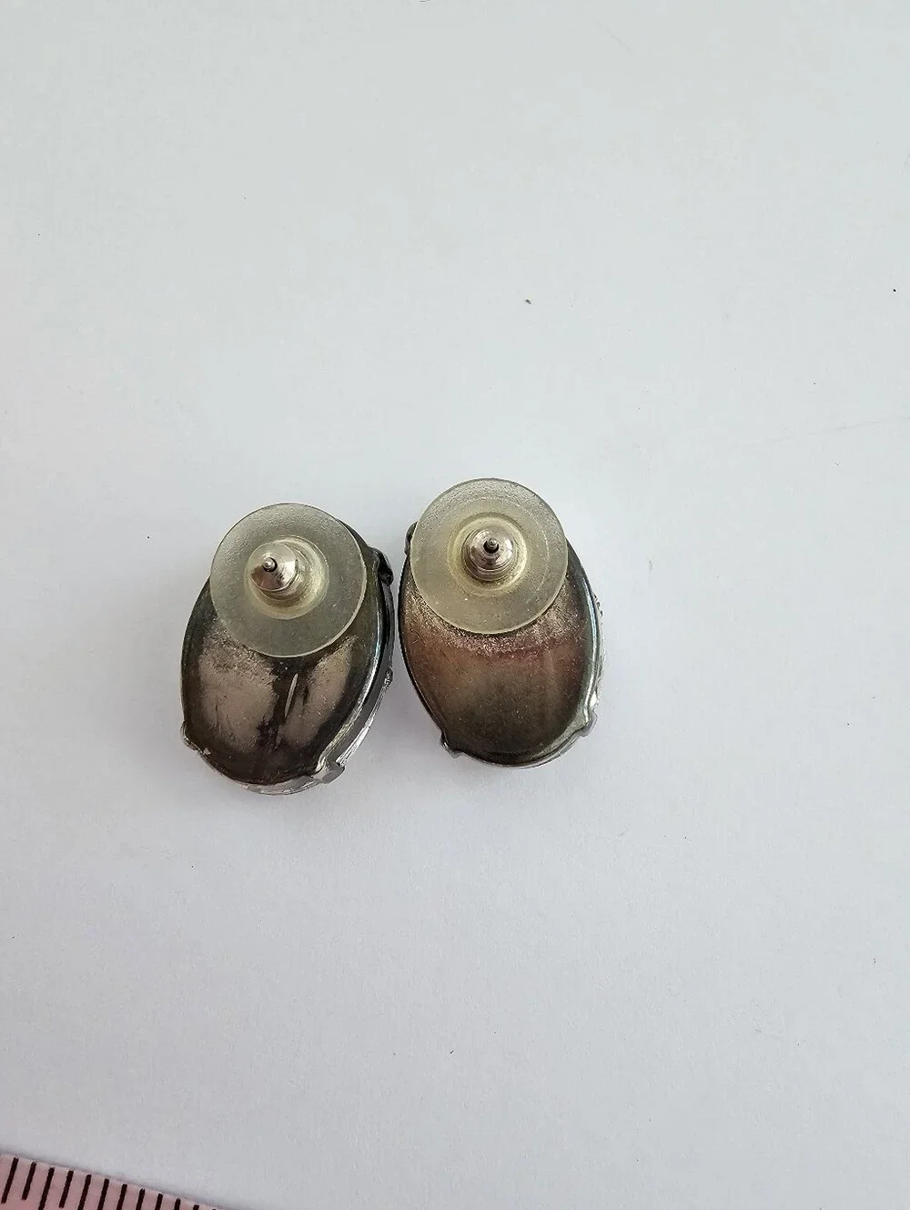 Vintage Clear Faceted Acrylic Crystal Oval Stud Earrings Gunmetal Modernist